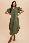 Robe chemise boutonnée à manches bouffantes délavée pour femmes – Robe boutonnée fluide et tendance avec manches bouffantes, délavée pour un look chic sans effort