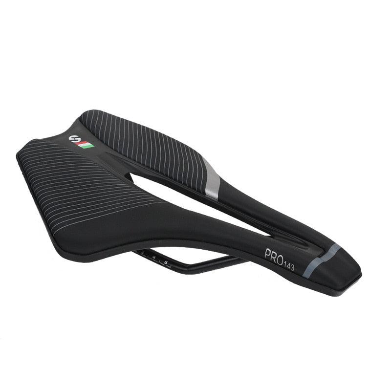 Selle de vélo souple et épaisse pour VTT et vélo de route, large coussin de siège de vélo, selle de vélo en carbone, conception ergonomique, confort optimal, selle de vélo avec mousse respirante, coussin de vélo souple pour femmes et hommes