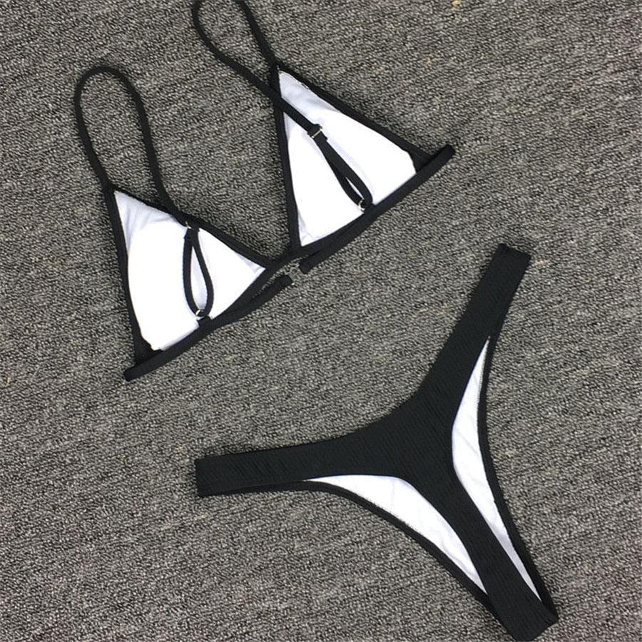 Ensemble de bikini - Maillot de bain petite coupe, style échancré, de plage, noir et blanc, micro-maillot de bain string, micro-bikinis string pour femmes, maillots de bain rembourrés échancrés