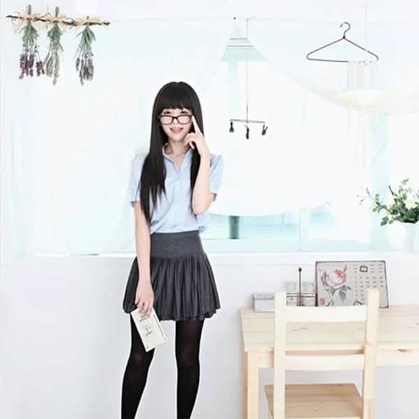 Perruque longue et lisse noire Cosplay