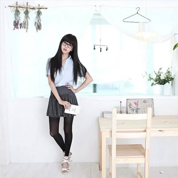 Perruque longue et lisse noire Cosplay