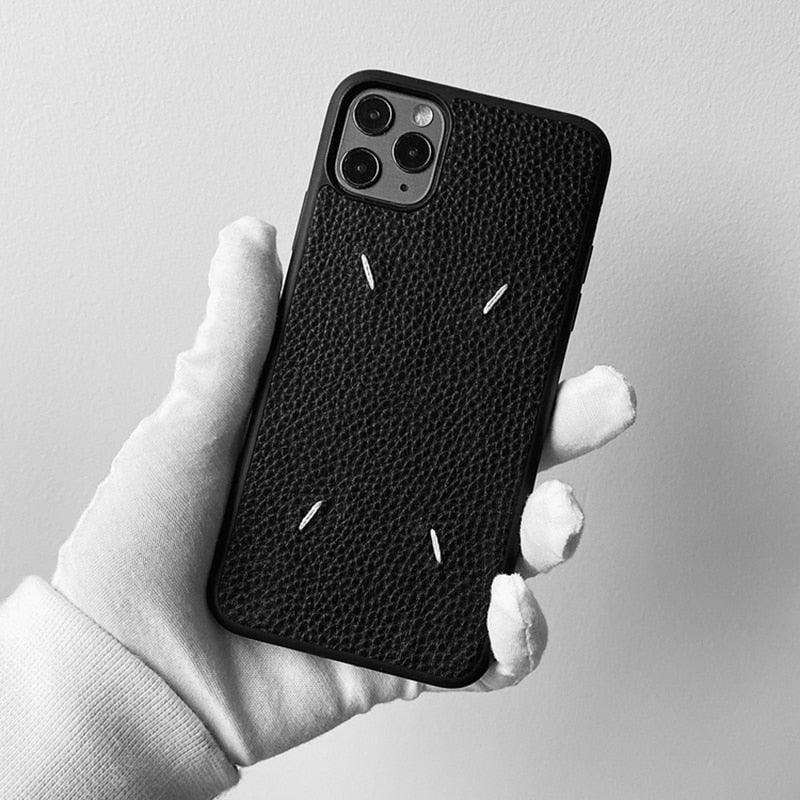 Étui de téléphone en cuir noir de luxe pour iPhone 13 12 14 Pro Max 7 8 Plus X XS XR 11 SE 2 Housse arrière classique en cuir Housse latérale arrière en cuir pour iPhone Design simple et élégant Étui noir pour smartphone