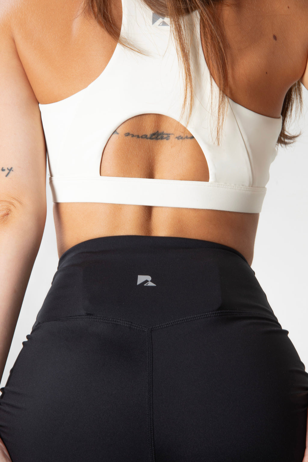 Short de sport sculptant pour femme 12,7 cm - Noir | Ceinture croisée avec poche