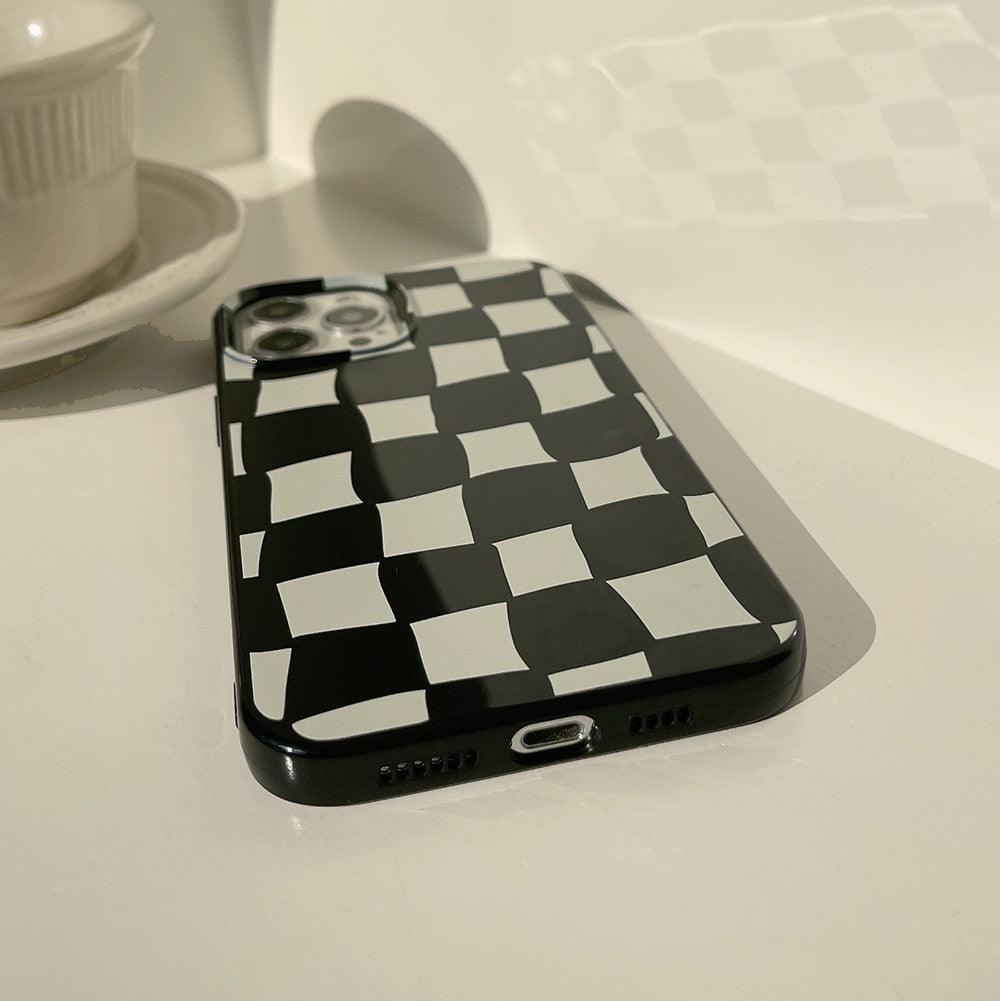 Coque de Téléphone Souple de Luxe à Damier Noir et Blanc pour iPhone 14 13 12 11 Pro Max Mini X XR 7 8 Plus XS Housse de Protection Antichoc Unisexe Coque de Téléphone Moderne Design Élégant