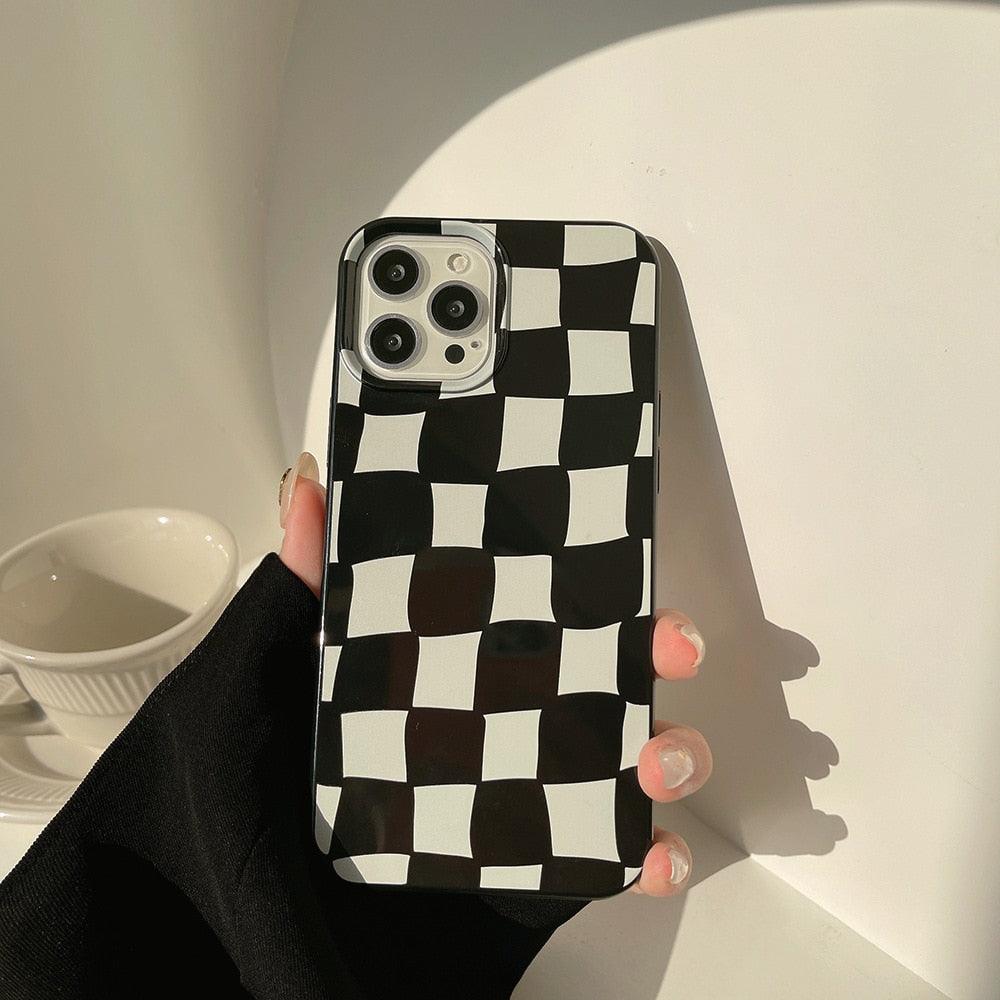 Coque de Téléphone Souple de Luxe à Damier Noir et Blanc pour iPhone 14 13 12 11 Pro Max Mini X XR 7 8 Plus XS Housse de Protection Antichoc Unisexe Coque de Téléphone Moderne Design Élégant