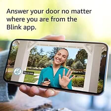 Blink Video Doorbell + 1 caméra de sécurité intelligente Outdoor 4 (4ème génération) avec module de synchronisation 2 (reconditionné)