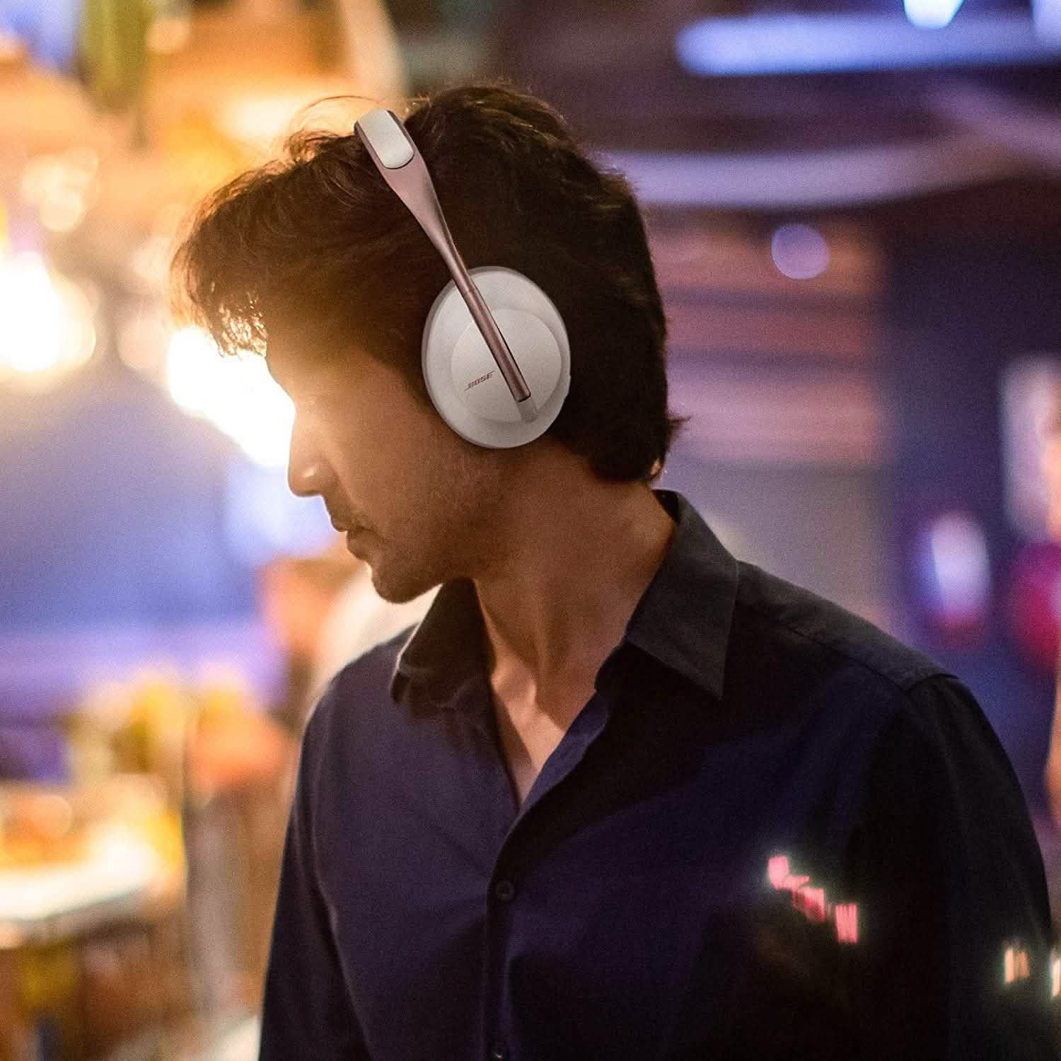Casque sans fil Bluetooth à réduction de bruit Bose circum-auriculaire