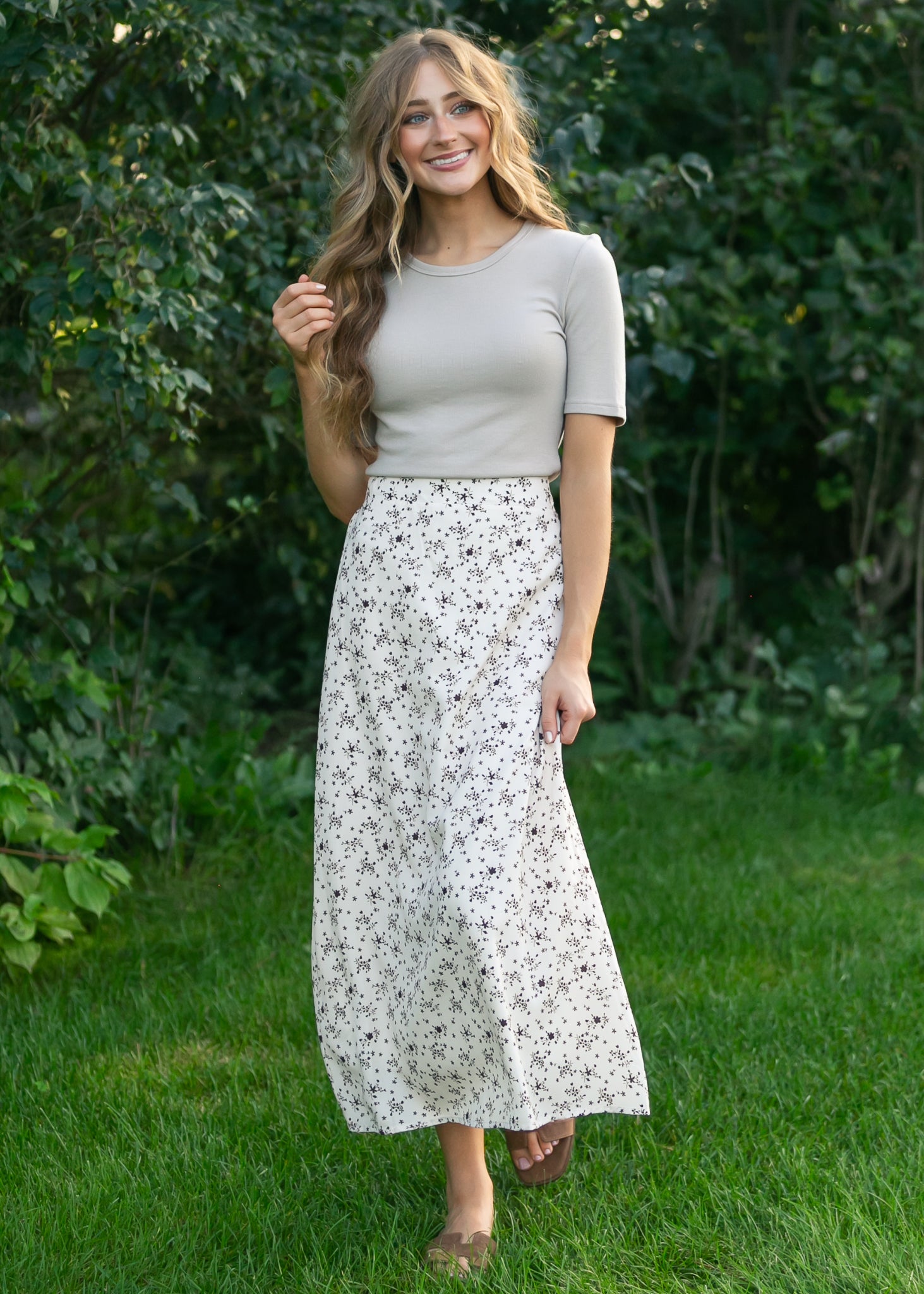 Jupe midi florale Braylyn Brown - VENTE FINALE