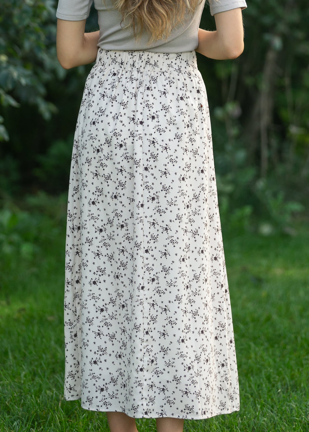 Jupe midi florale Braylyn Brown - VENTE FINALE