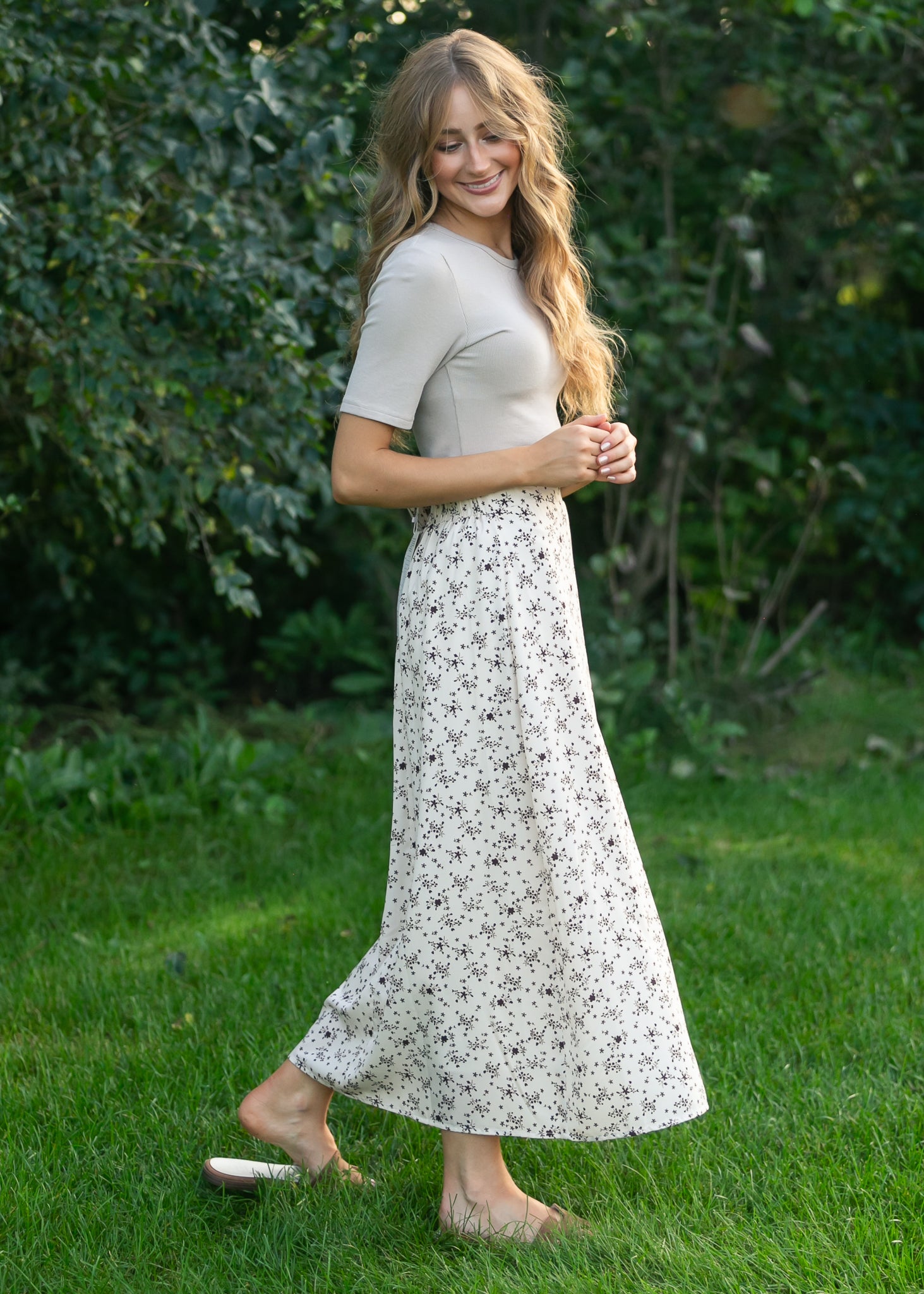 Jupe midi florale Braylyn Brown - VENTE FINALE