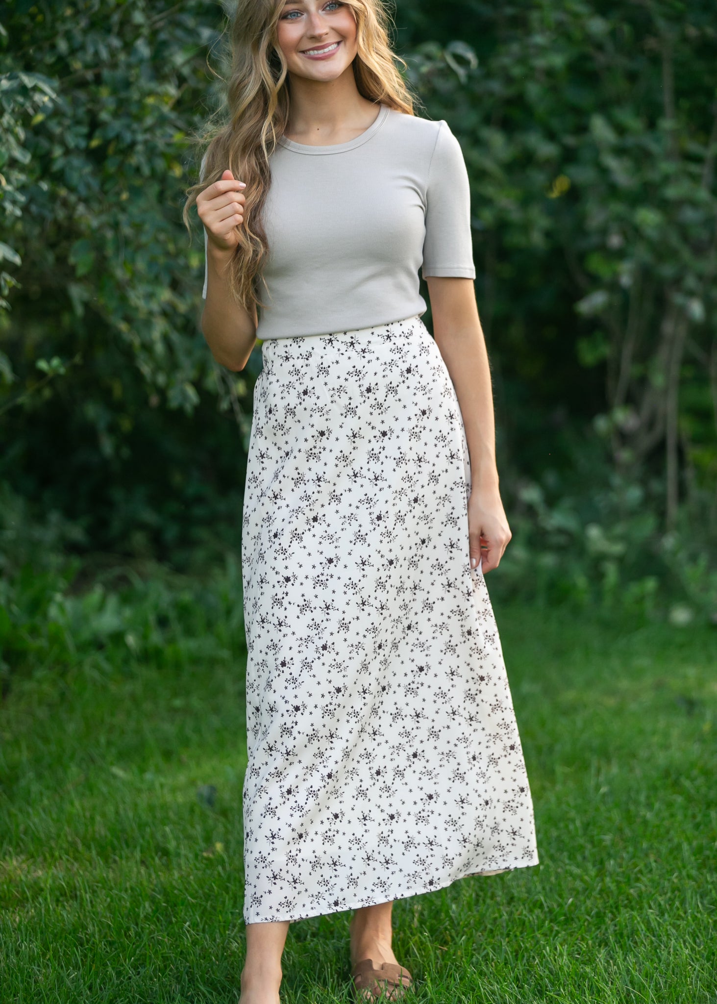 Jupe midi florale Braylyn Brown - VENTE FINALE