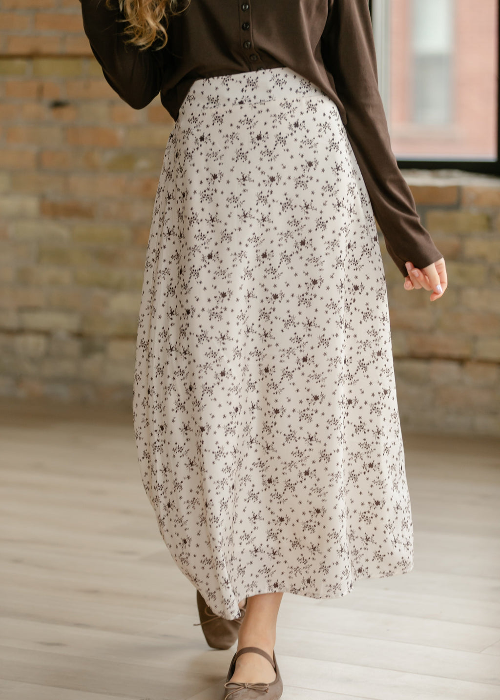 Jupe midi florale Braylyn Brown - VENTE FINALE