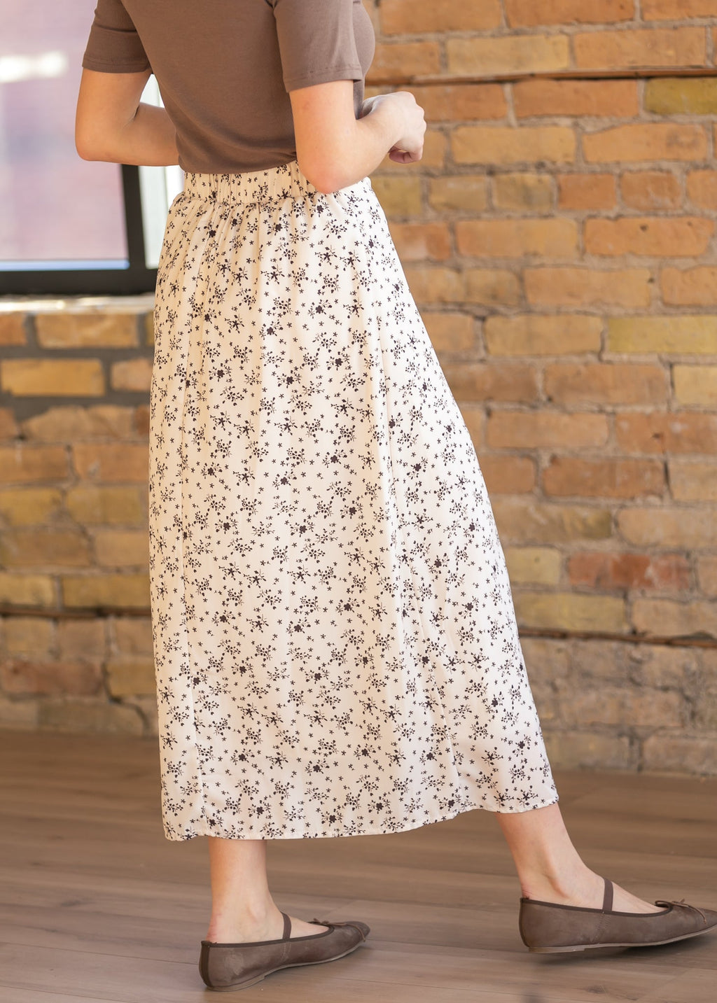 Jupe midi florale Braylyn Brown - VENTE FINALE