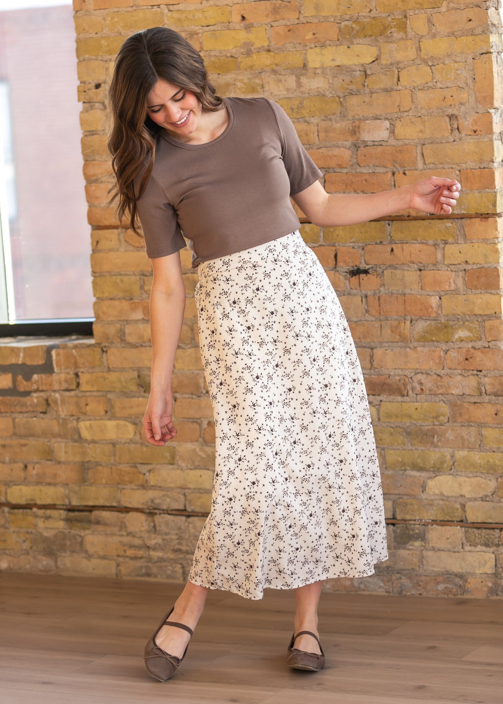 Jupe midi florale Braylyn Brown - VENTE FINALE