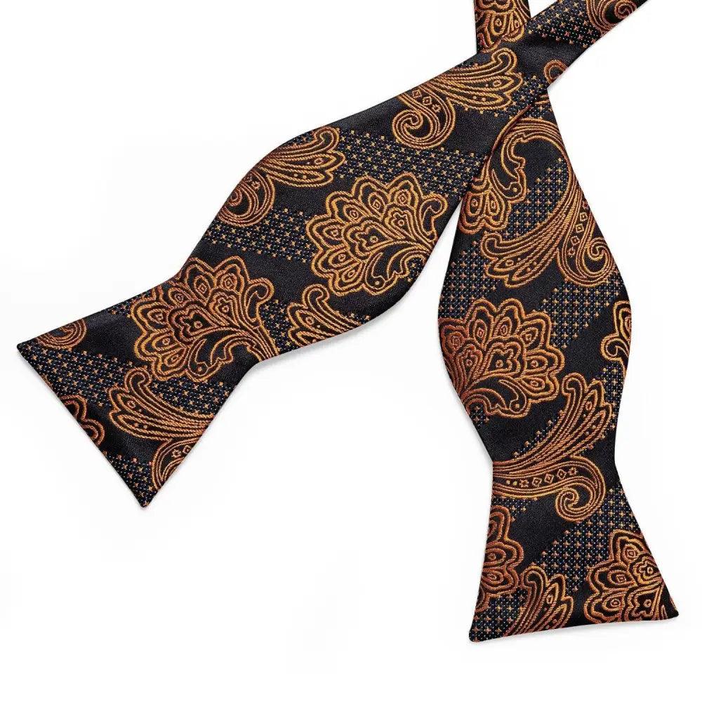 Nœud Papillon en Soie Élégant à Motif Doré et Noir pour Homme, Nœuds Papillon Papillon de Mode, Pochette Carrée, Cravate Classique pour Costume et Mariage, Ensemble de Mouchoirs