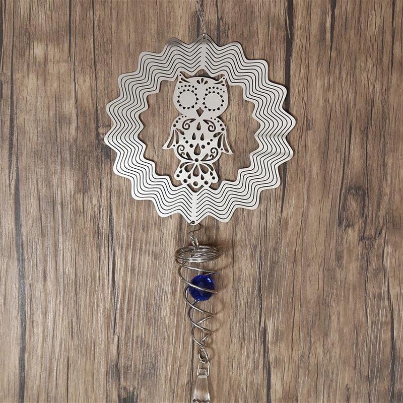 Carillon éolien papillon avec boule à facettes, queue en spirale, métal 3D rotatif, papillon en acier inoxydable, carillon éolien en métal, pendentif de Noël, carillon en spirale à suspendre, décoration de jardin, cour, maison