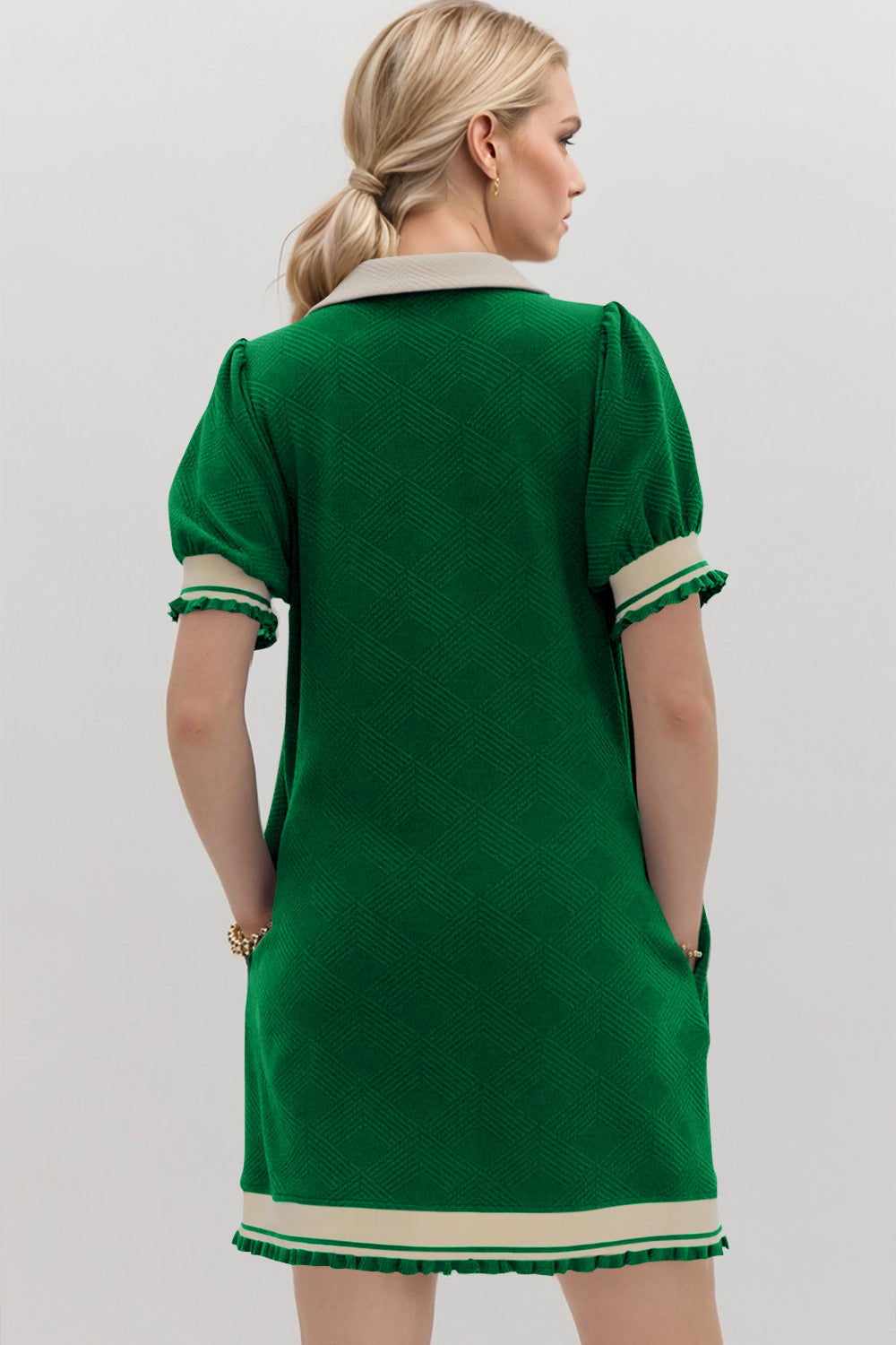 Robe Courte Tendance à Manches Courtes Contrastées, Douce et Confortable, Décontractée pour Femmes