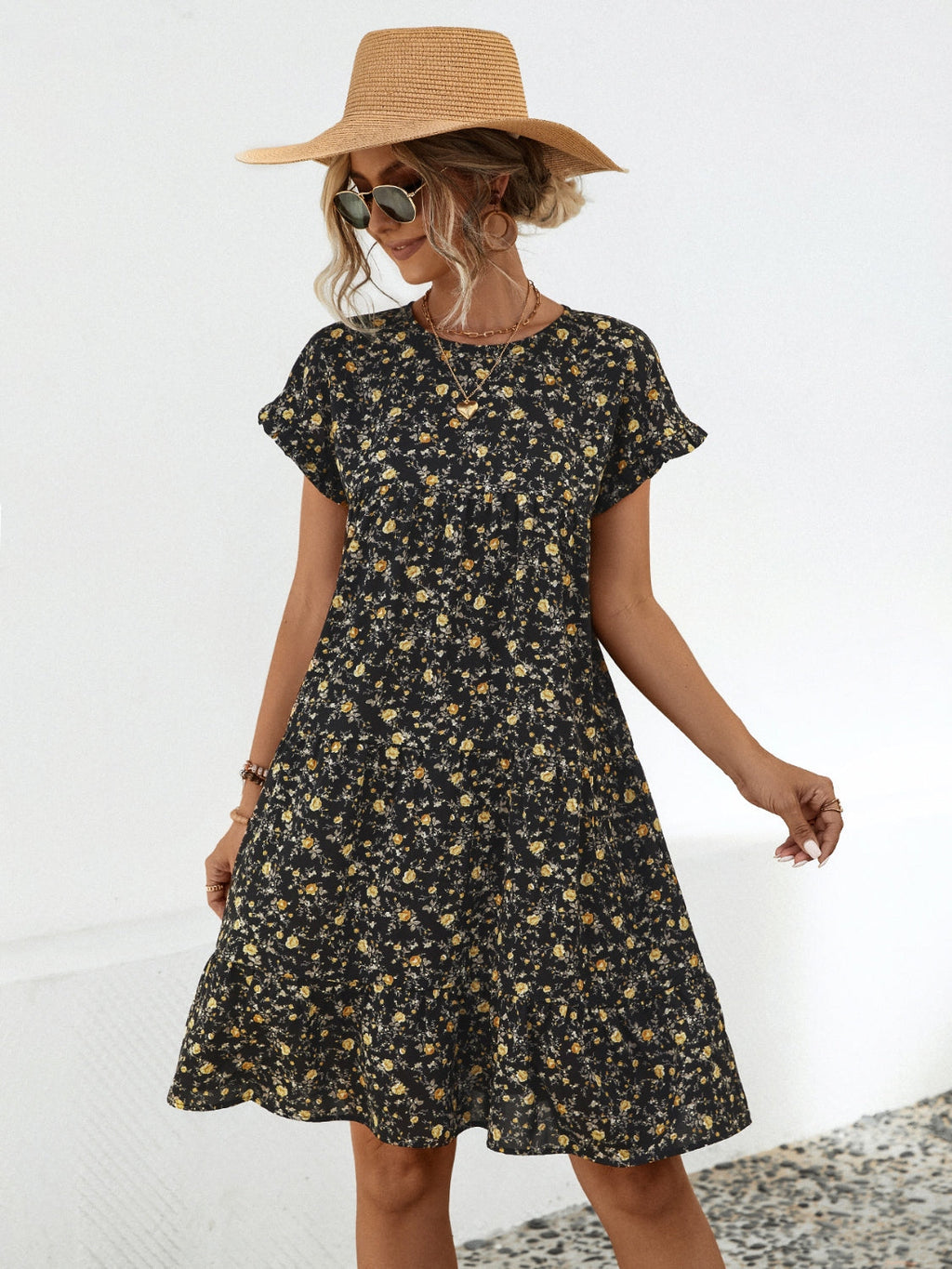 Robe Fleurie Col Rond Manches Courtes Élégante et Décontractée pour Tous les Jours Robe Femme