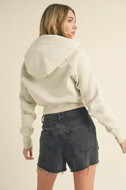 Hoodie court zippé à manches raglan Aemi + Co
