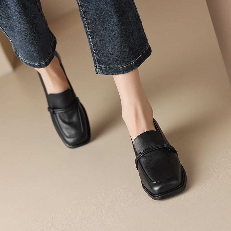 Chaussures en cuir rétro minimalistes à talon mi-haut pour femme