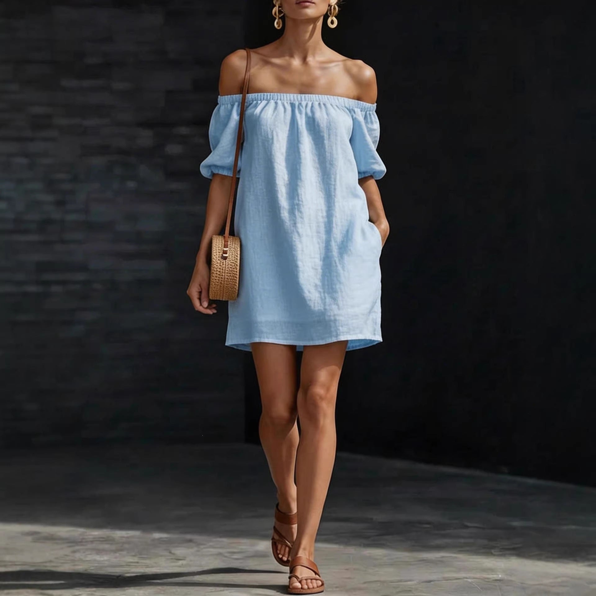 Robe trapèze courte femme en coton et lin à épaules dénudées et manches bouffantes