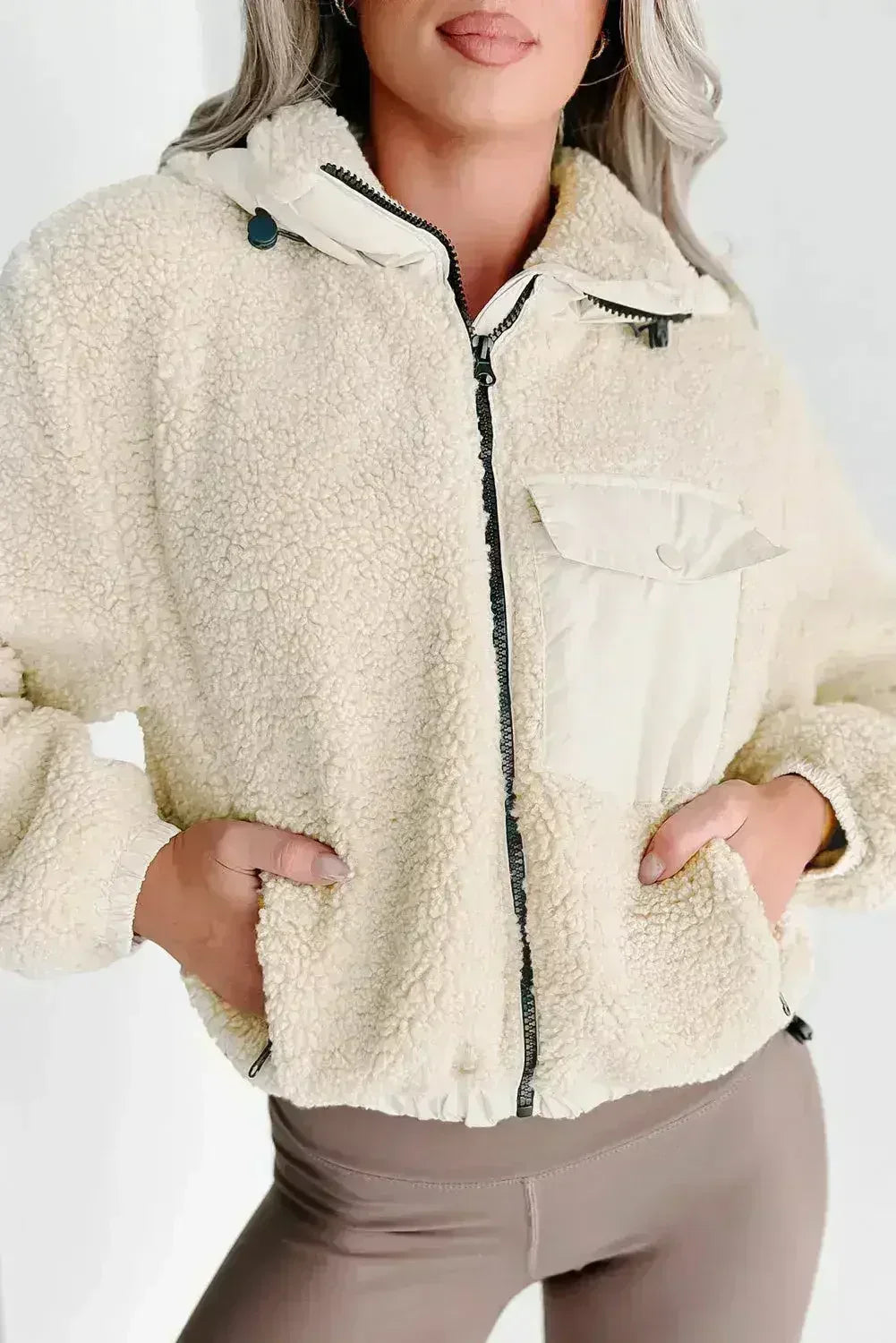 Veste Sherpa à Capuche et Poches Jet Stream