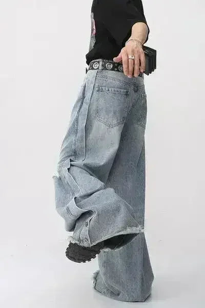 Jean ample homme avec ourlet brut déchiré