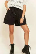 Shorts ADORA avec cordon de serrage et poches