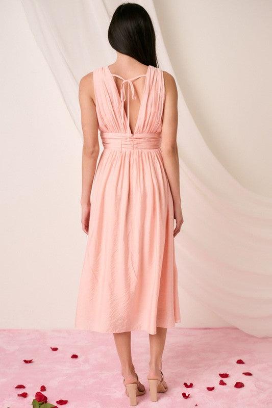 Robe midi sans manches en crêpe pour femme – Robe élégante et chic avec détails froncés flatteurs et col en V sophistiqué