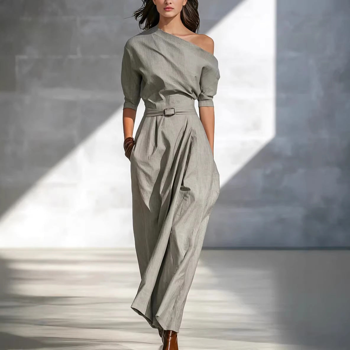 Robe longue asymétrique pour femme – Modèle à épaule unique et taille cintrée