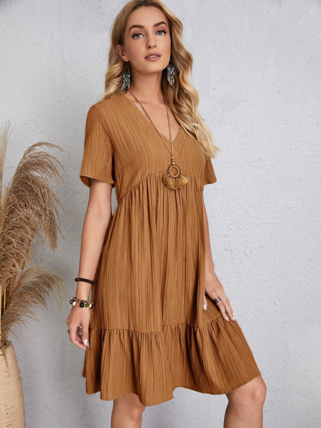 Robe Classique Col V Manches Courtes Décontractée et Confortable pour Femmes