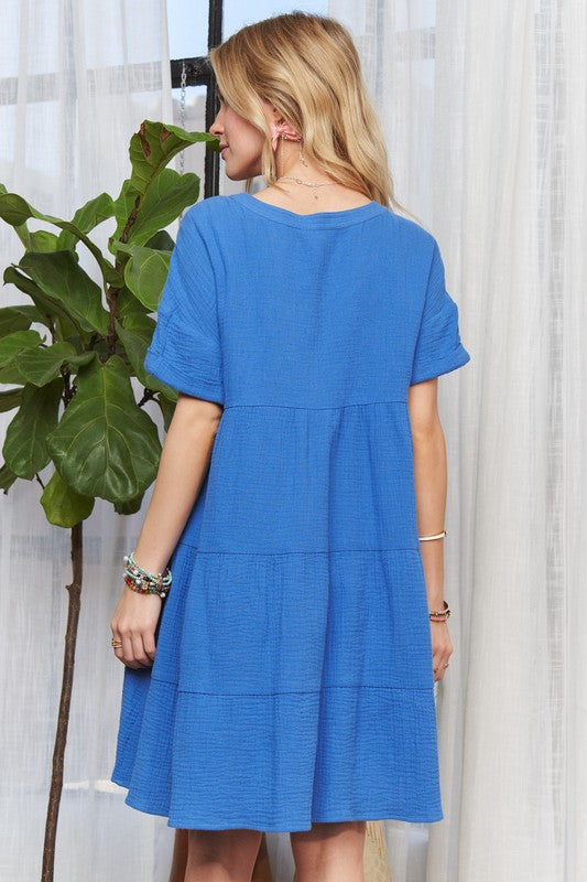La Robe Courte Étages Entaillée à Manches Courtes pour Femme – Robe Polyvalente, Chic, Élégante, Confortable et Tendance pour Toute Occasion