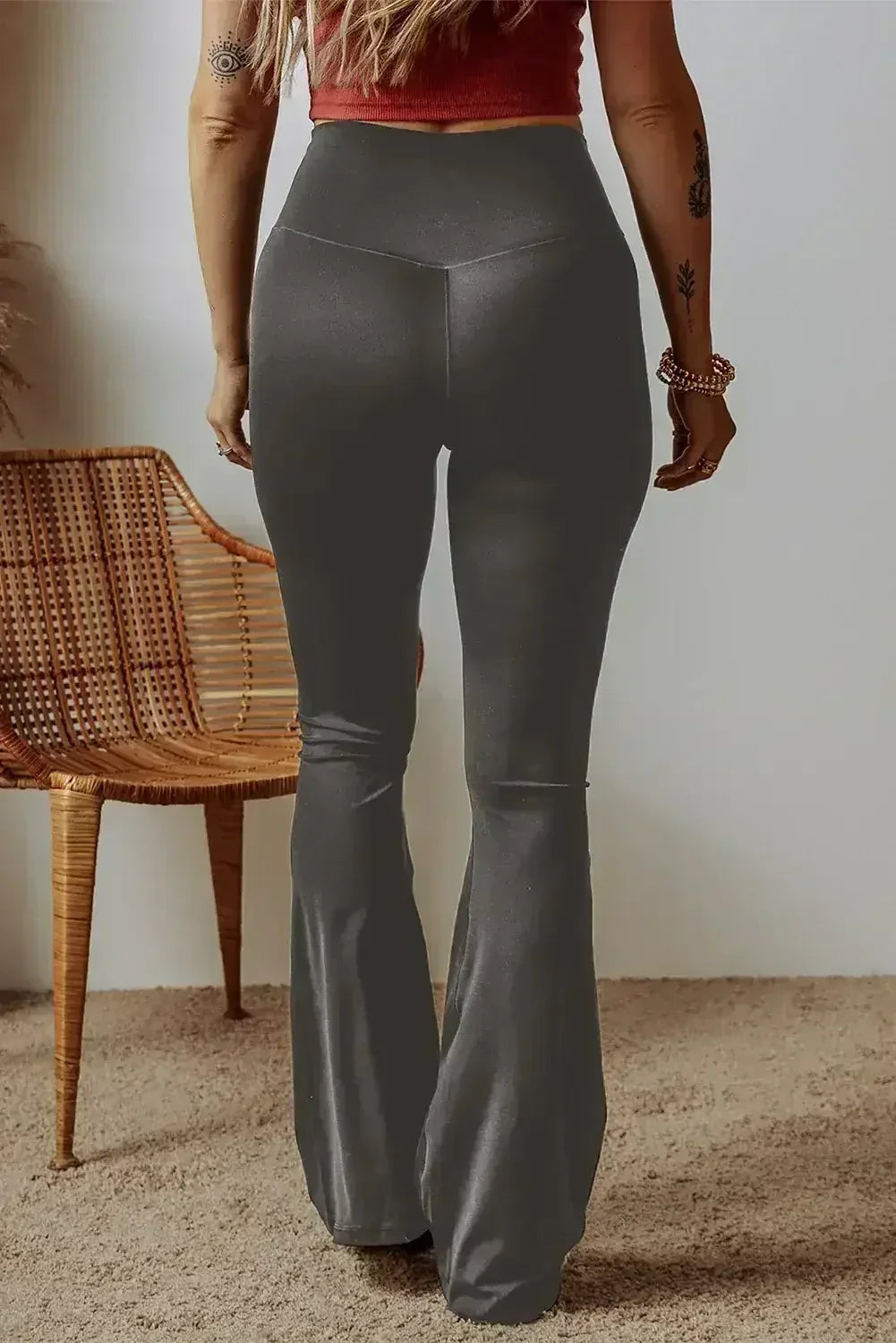 Legging évasé taille haute gris foncé en V