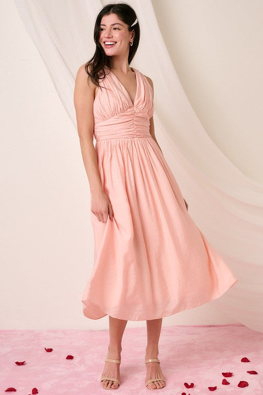 Robe midi sans manches en crêpe pour femme – Robe élégante et chic avec détails froncés flatteurs et col en V sophistiqué