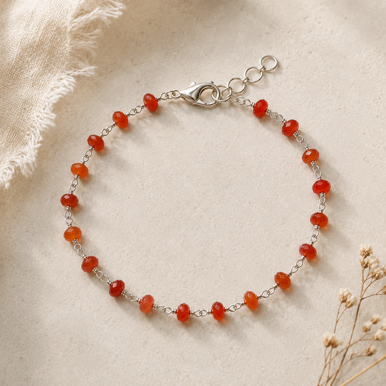 Bracelet en argent sterling et cornaline, monté sur fil
