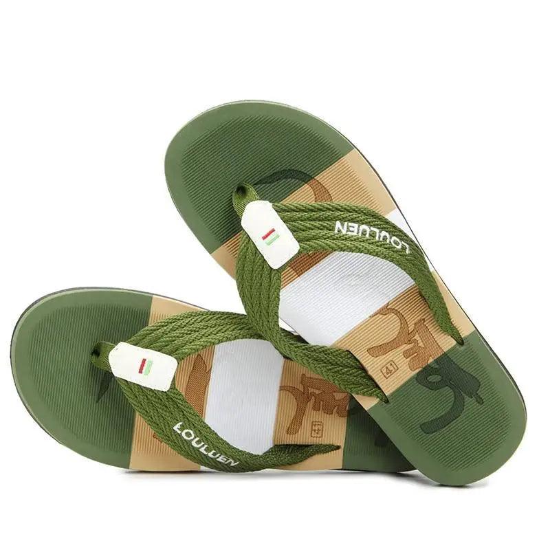 Hommes Décontractés Tongs Bleues d'Été Tongs pour Hommes de Haute Qualité Chaussons de Plage Respirants Tongs Extérieures Design Simple et Cool Sandales de Marche Confortables