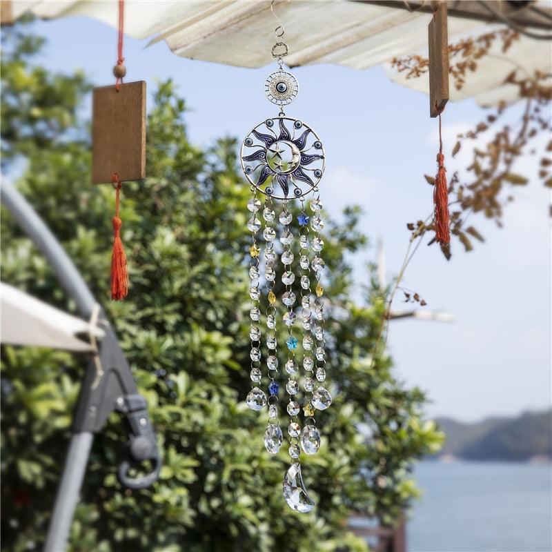 Carillon éolien en forme de lustre, œil turc bleu contre le mauvais œil, lune, soleil, étoile, attrape-soleil, carillon éolien, tenture murale, prismes de cristal, pendentif, décoration intérieure, cadeaux, bénédiction, protection.