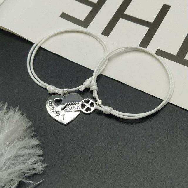 Joli bracelet d'amitié arc-en-ciel ajustable pour couple, ensemble de 2 bracelets d'amitié assortis, bracelets nuage arc-en-ciel élastiques pour meilleurs amis, cadeaux de Noël et d'anniversaire
