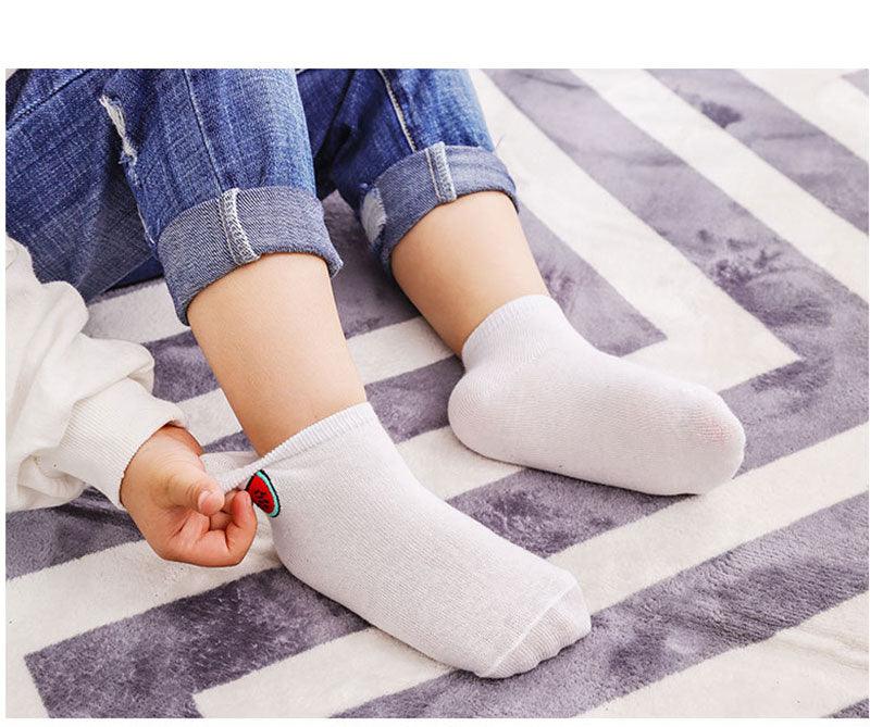 Chaussettes en coton pour enfants, chaussettes mignonnes avec broderie de fruits, chaussettes confortables en coton peigné pur, douces et confortables pour enfants