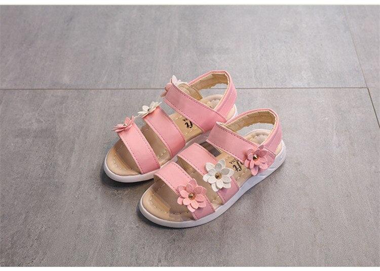 Chaussures pour enfants Sandales d'été Filles Princesse Belles chaussures à fleurs Sandales plates pour enfants Bébé Fille Sandales à lanières pour filles avec fleurs Sandales habillées à bout ouvert Belles sandales de fête en plein air