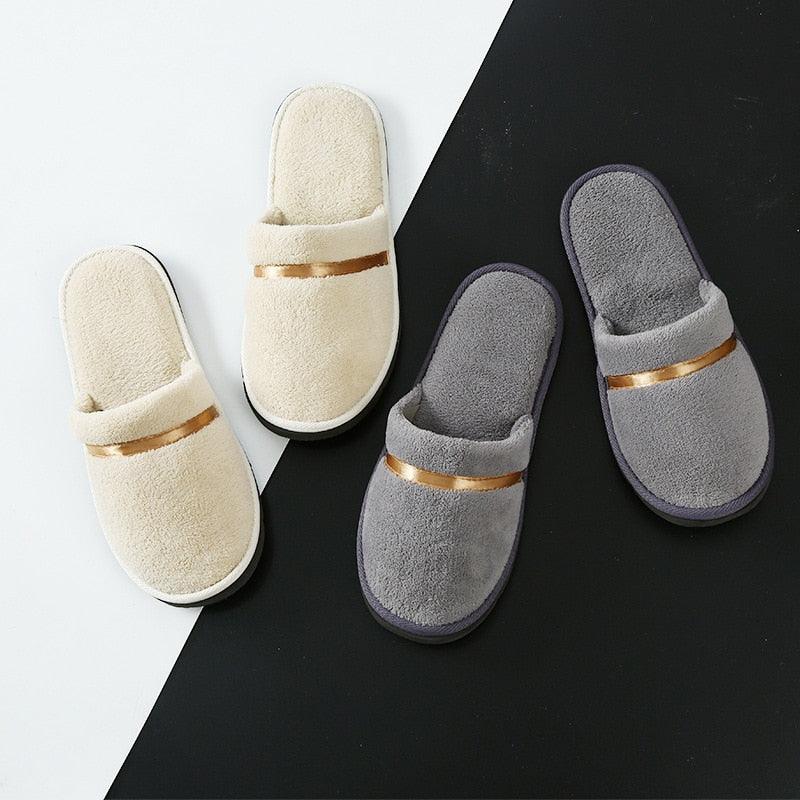 Pantoufles confortables classiques en peluche étoiles épaississantes antidérapantes pour chambre d'hôtel, pantoufles de maison pour femmes, pantoufles de chambre pour femmes, chaudes, douces, unisexe, pour intérieur et extérieur