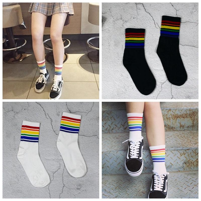 Chaussettes courtes de sport classiques imprimées en forme de lettre, chaussettes adorables de style Harajuku pour filles, chaussettes décontractées et cool pour le skateboard en coton pur, chaussettes respirantes pour hommes et femmes