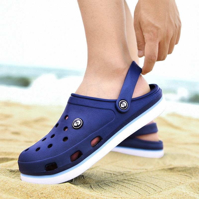 Sabots Classiques pour Hommes Chaussons à Semelle Souple Sabots de Plage Tendance Sandales pour Hommes Confortables Respirantes à Lanière Cheville Antidérapantes Chaussures d'Eau Décontractées Sandales de Douche de Plage Chaussons d'Été