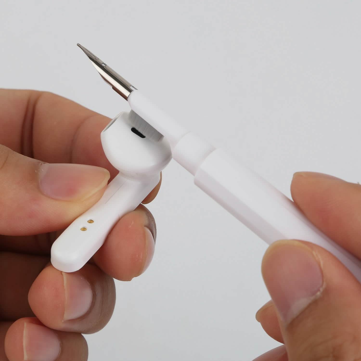 Kit de Nettoyage pour AirPods, Boîtier de Charge, Appareil Photo, Stylo de Nettoyage pour Téléphone, Brosse Anti-Peluche Longue et Courte