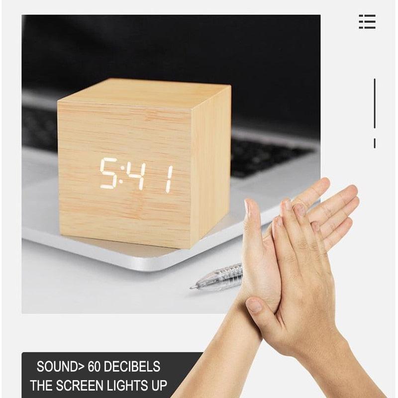 Horloge LED en bois, réveil, montre en bois, nouvelle version, horloge de bureau numérique, luminosité réglable, heure d'alarme, affiche l'heure, la date, la température, la table, contrôle vocal, horloge de bureau électronique numérique en bois