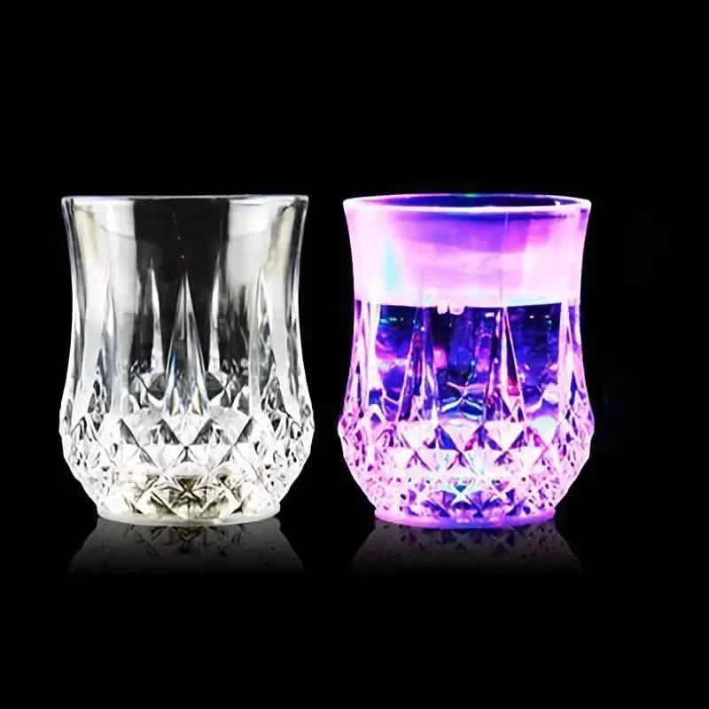 Verres à bière lumineux à LED colorés