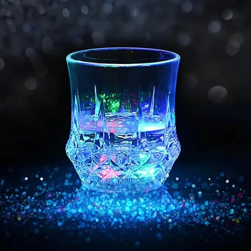 Verres à bière lumineux à LED colorés