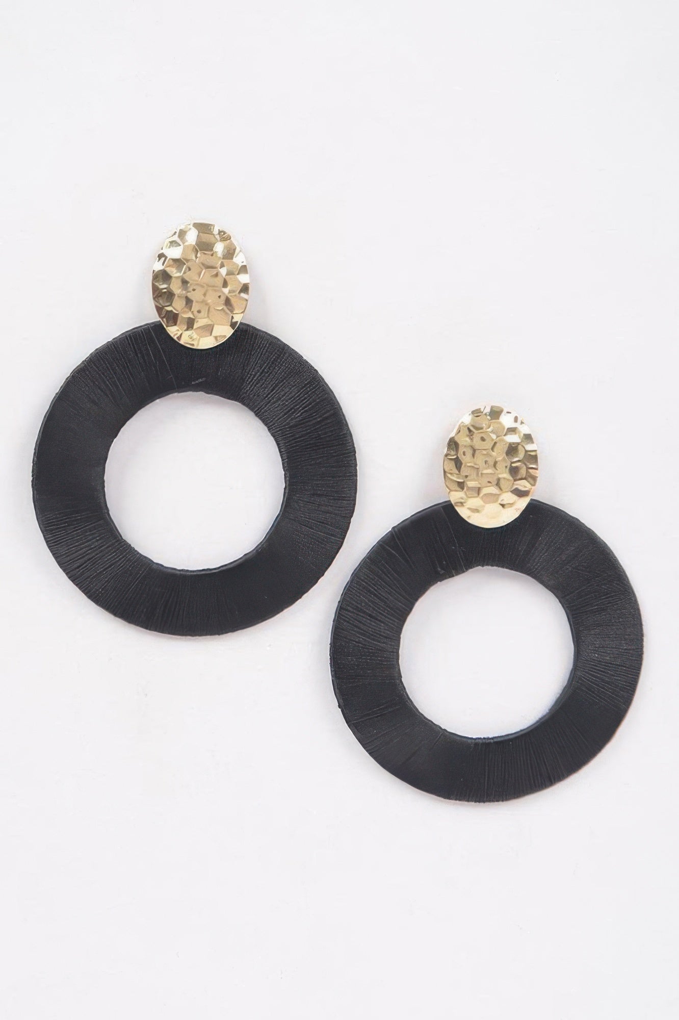 Boucles d'oreilles en fil coloré