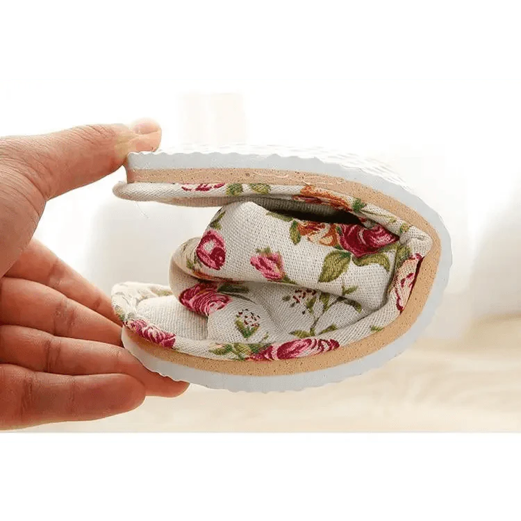 Pantoufles confortables et élégantes à motif floral pour femme, légères, printemps automne, tongs classiques pour chambre, pantoufles pliables pour femme