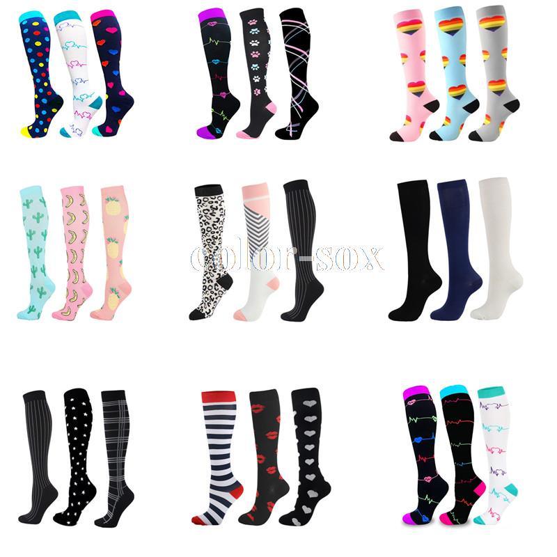 Chaussettes de compression athlétiques graduées respirantes pour infirmiers et infirmières, idéales pour la course à pied, les sports de plein air et la randonnée pour hommes et femmes